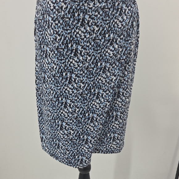 Ann Taylor Blue, Black and White Midi Wrap Dress - Picture 6 of 16